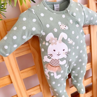 Macacão Trape Zape - coelhinha verde saia tule